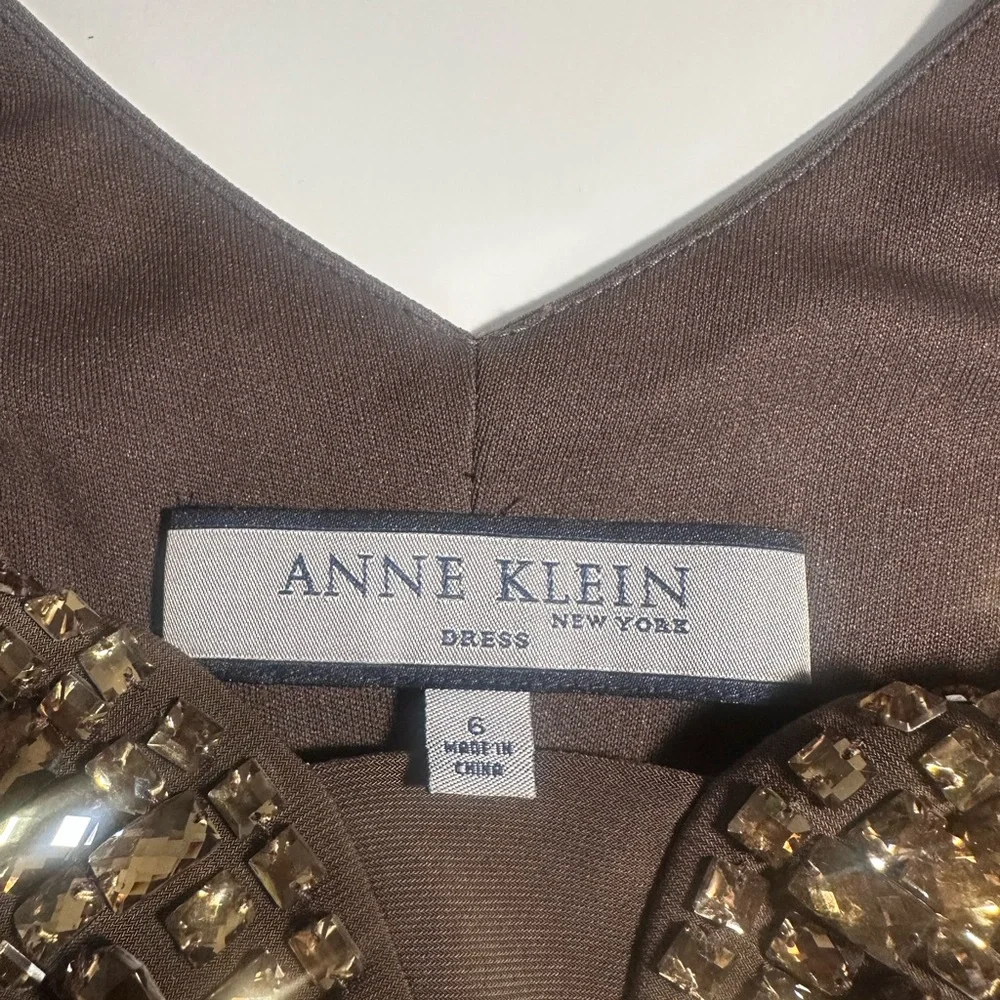 Anne Klein Women’s Size 6 Brown Cocktail Dress With Bronze Rhinestones NWOT - Picture 5 of 11
